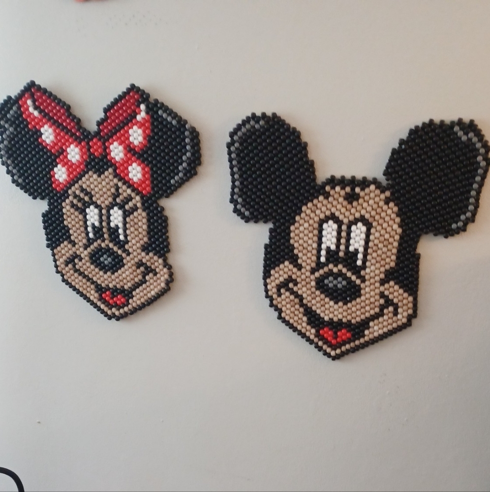 Minnie mouse and mickey mouse peyote stitch